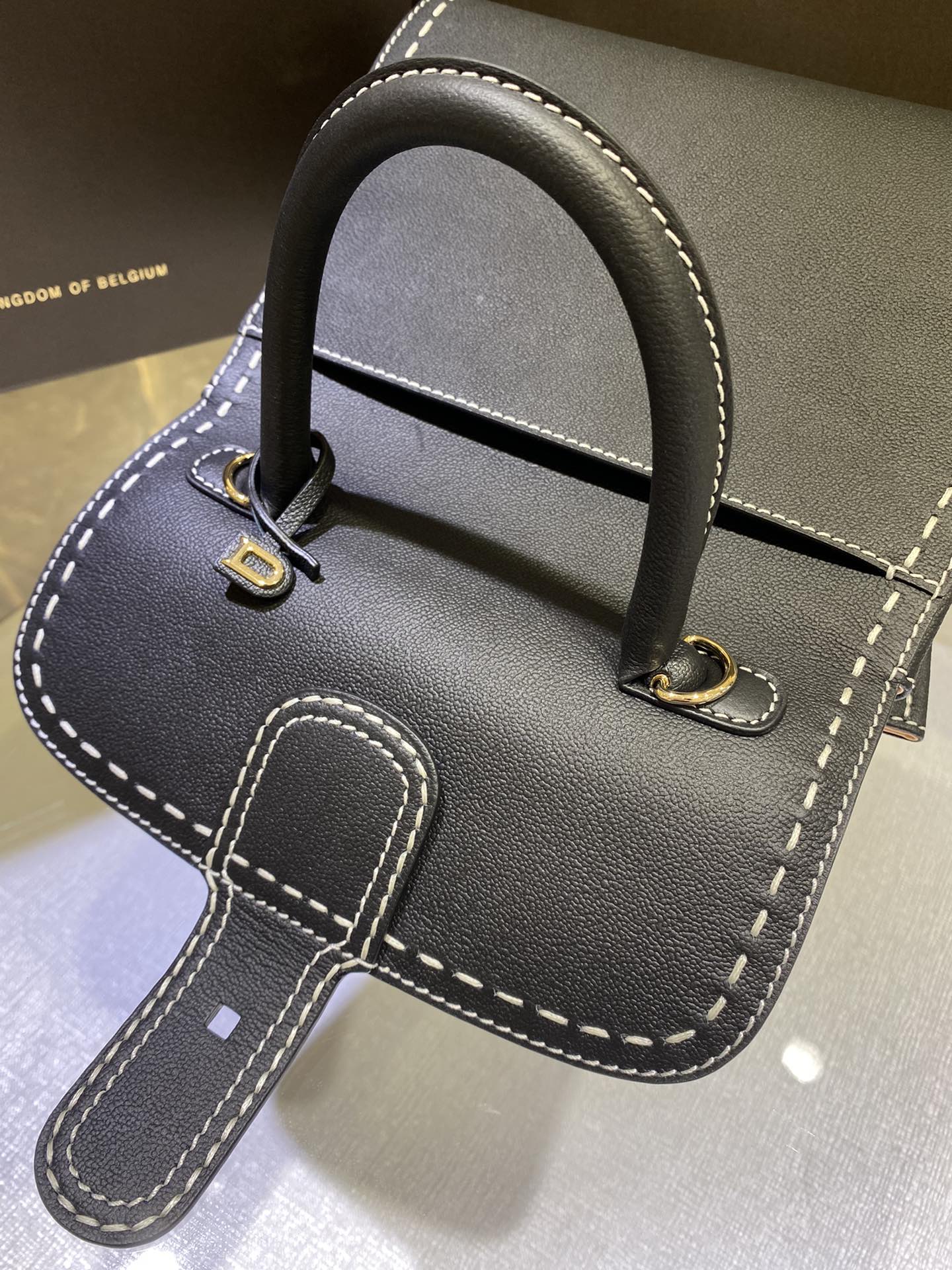 델보 브리앙 PM 박스백